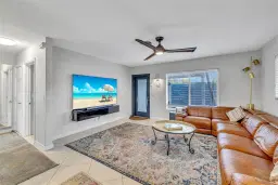 Picture of 3690 NE 16Th Ave, Oakland Park, FL 33334