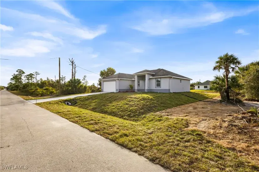 Picture of 13 E 10Th St, Lehigh Acres FL 33972
