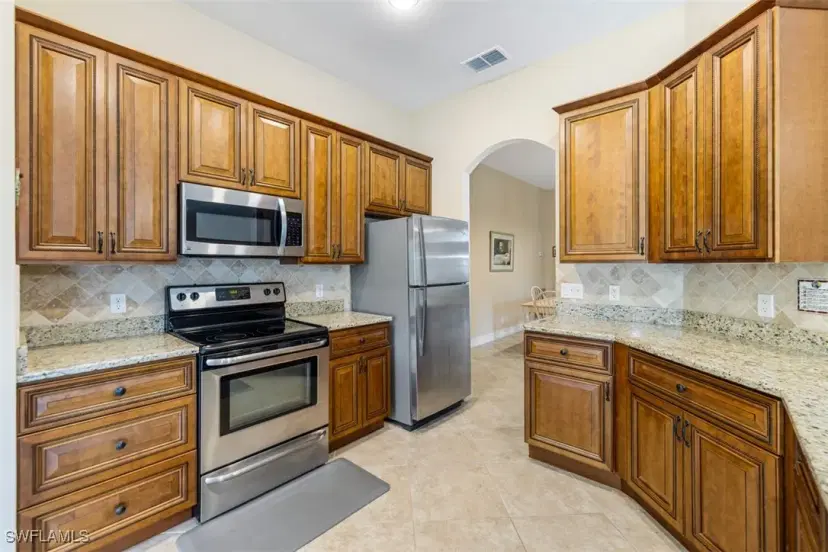 Picture of 8423 Hollow Brook Cir, Naples FL 34119