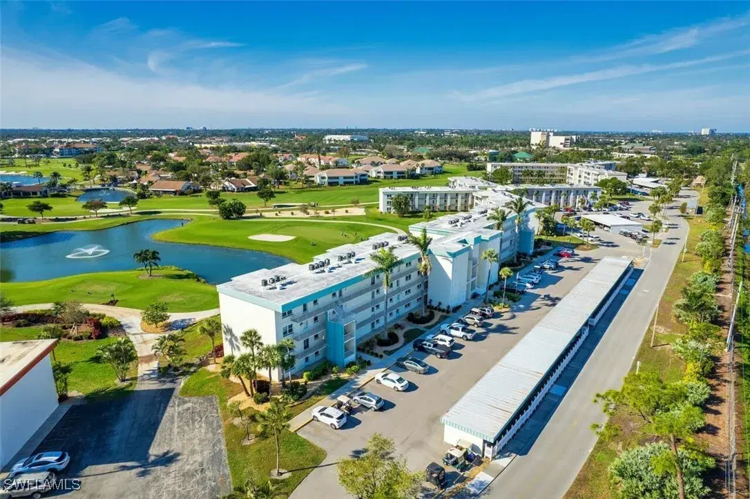 Picture of 1660 Pine Valley Dr 208, Fort Myers, FL 33907