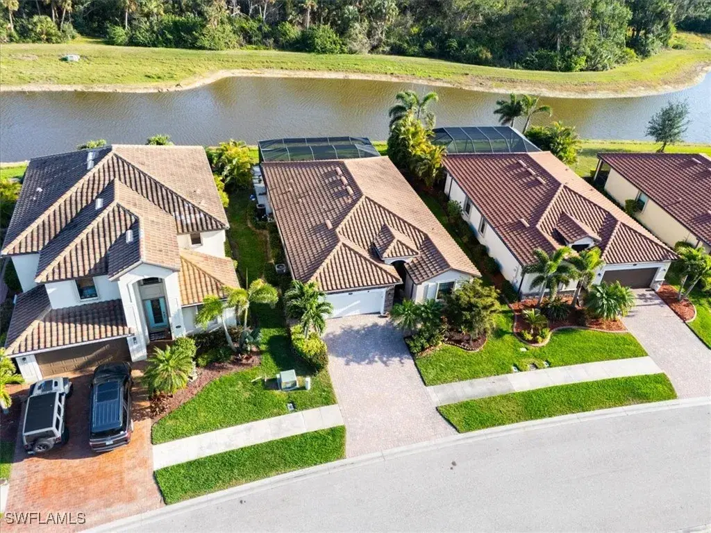 Picture of 12285 Canavese Ln, Venice, FL 34293