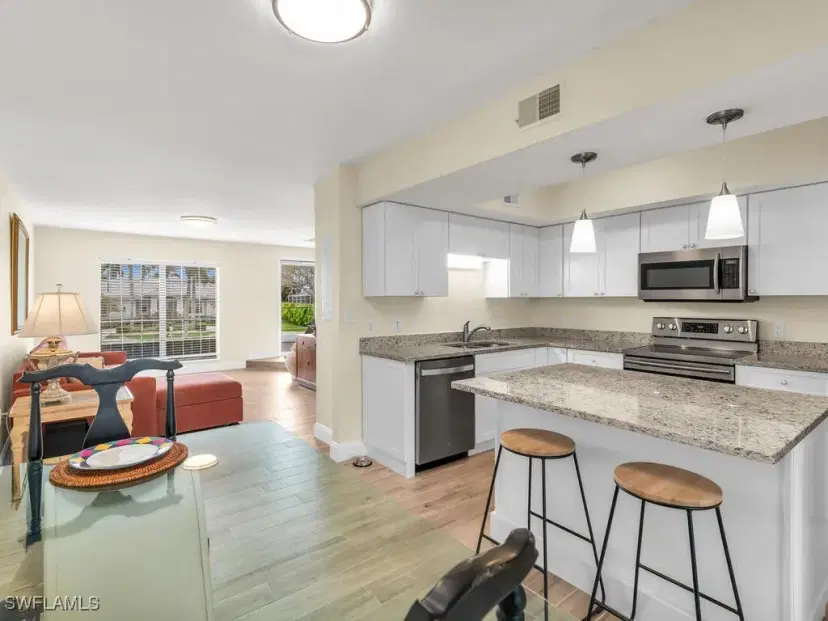 Picture of 144 Clyburn Way W, Marco Island FL 34145