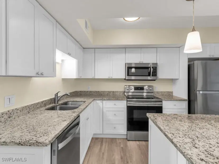 Picture of 144 Clyburn Way W, Marco Island FL 34145