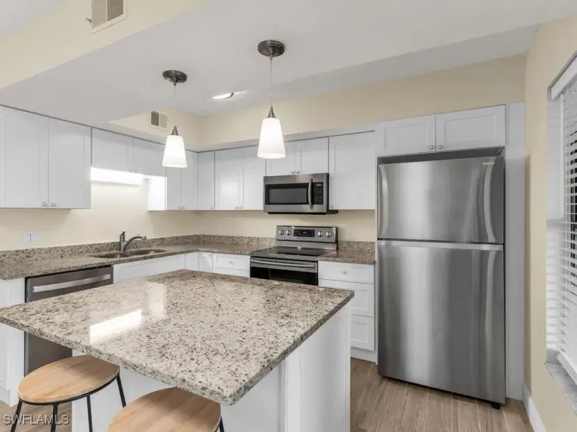 Picture of 144 Clyburn Way W, Marco Island FL 34145
