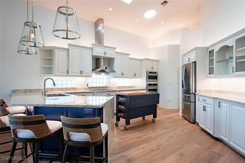 Picture of 3296 Lookout Ln, Naples FL 34112