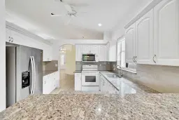 Picture of 10410 Gold Leaf Dr, Boynton Beach, FL 33437