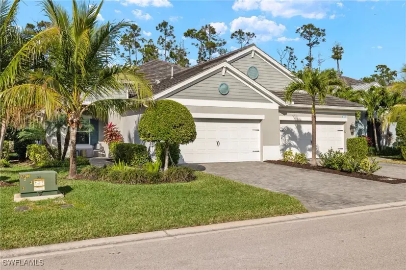 Picture of 11755 Solano Dr, Fort Myers FL 33966