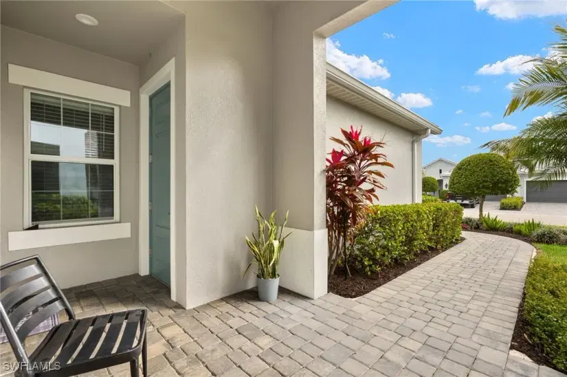 Picture of 11755 Solano Dr, Fort Myers FL 33966