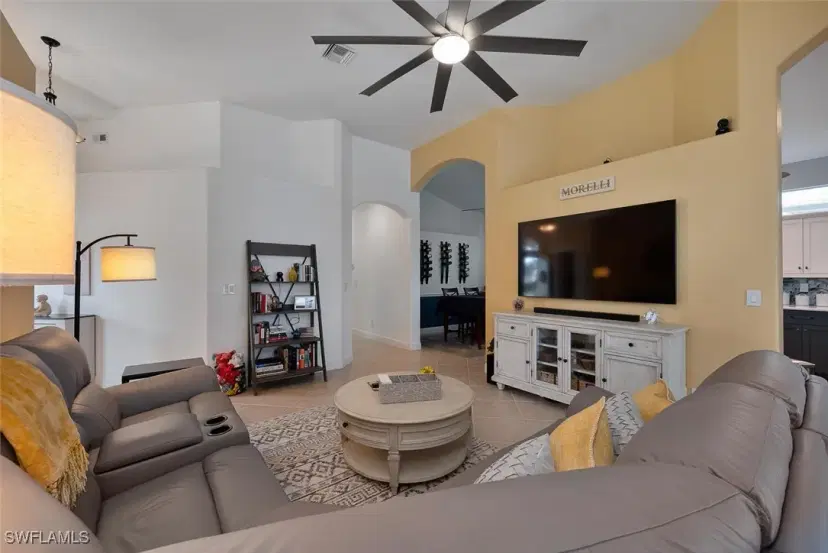 Picture of 8106 Tauren Ct, Naples FL 34119