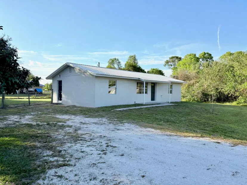 Picture of 3935 NW 17Th Avenue, Okeechobee FL 34972