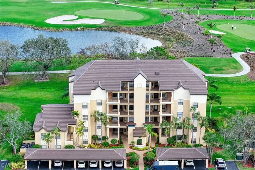 Picture of 220 Vintage Cir B101, Naples FL 34119