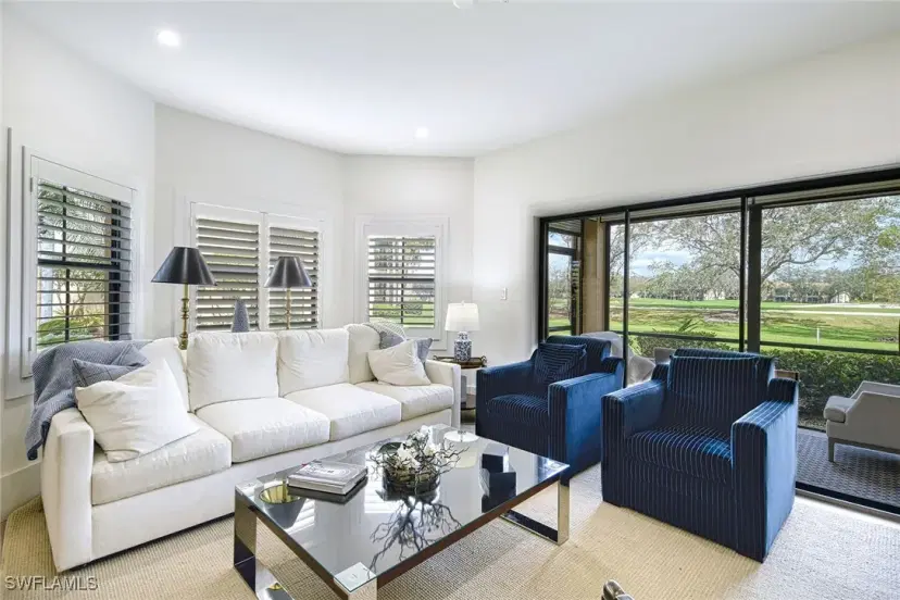 Picture of 220 Vintage Cir B101, Naples FL 34119