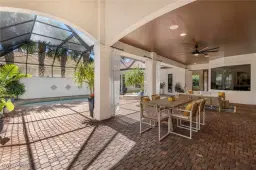 Picture of 5066 Rustic Oaks Cir, Naples, FL 34105