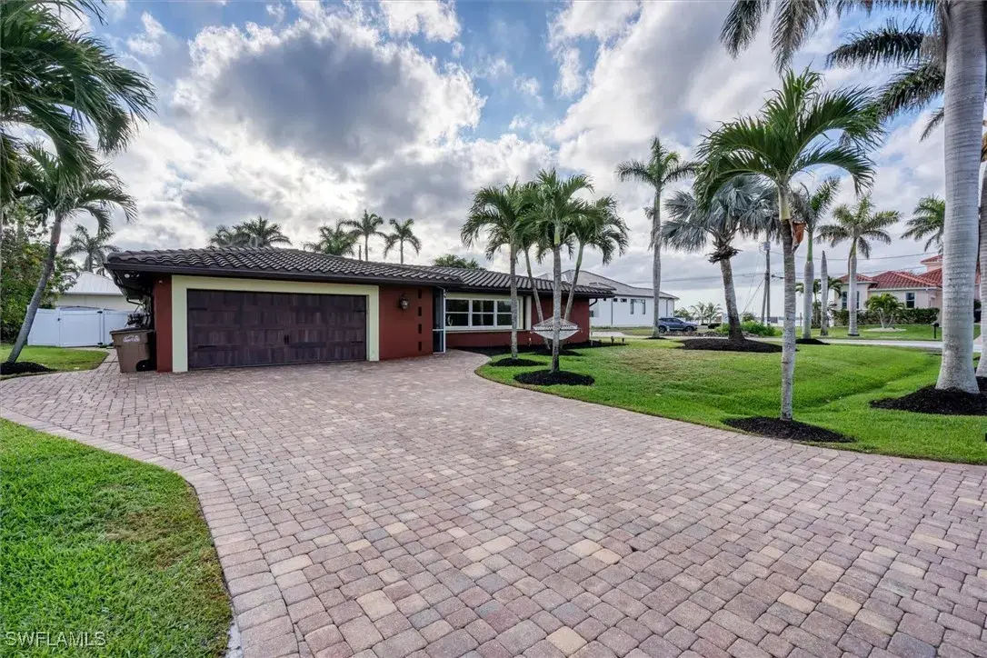 Picture of 5411 Bayshore Ave, Cape Coral, FL 33904