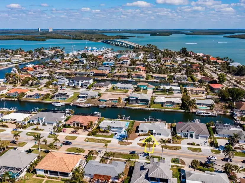 Picture of 765 N Barfield Dr, Marco Island FL 34145