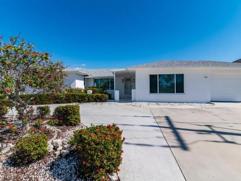 Picture of 765 N Barfield Dr, Marco Island FL 34145