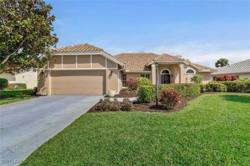 Picture of 4630 Ashton Ct, Naples FL 34112