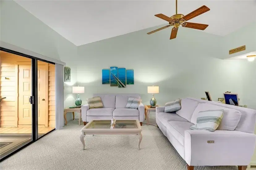 Picture of 5720 Pelican Pointe Drive 3, Sebastian FL 32958