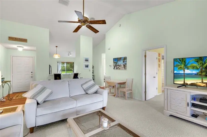 Picture of 5720 Pelican Pointe Drive 3, Sebastian FL 32958