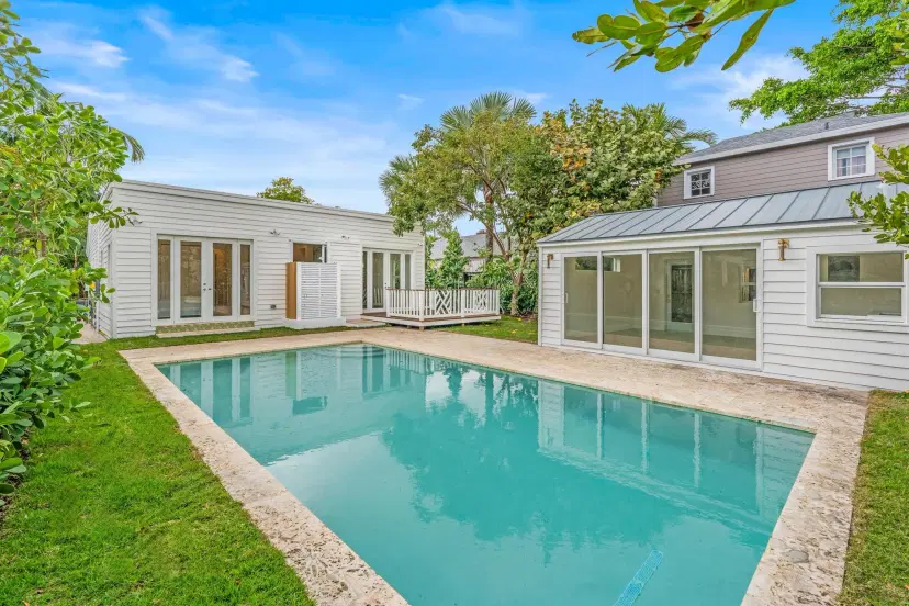 Picture of 845 Sunset Road, West Palm Beach FL 33401