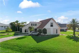 Picture of 906 SW 4Th Pl, Cape Coral, FL 33991