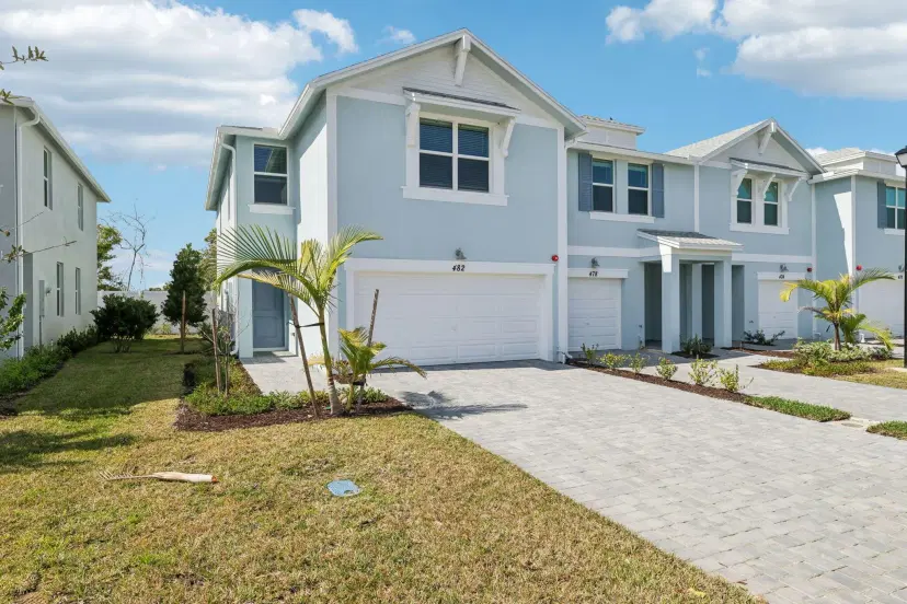 Picture of 482 Salisbury Circle, Fort Pierce FL 34982