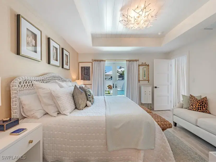 Picture of 1565 Mullet Ln, Naples FL 34102