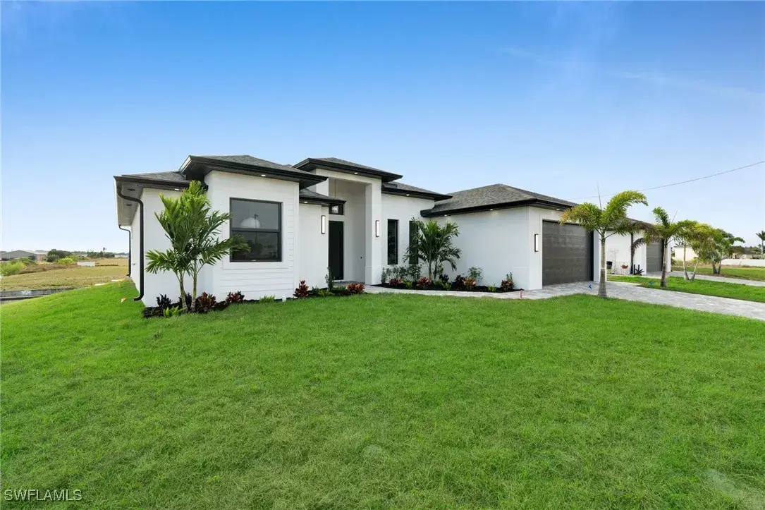 Picture of 1202 NE 21St Ave, Cape Coral, FL 33909