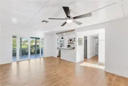 Picture of 4000 Estero Bay Ln F25, Naples, FL 34112