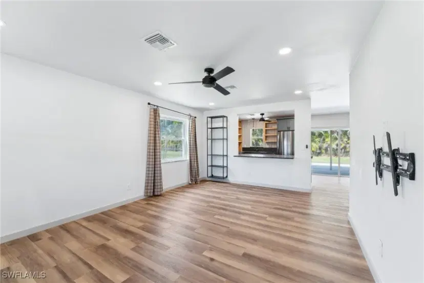 Picture of 11310 Heidi Lee Ln, Fort Myers FL 33908