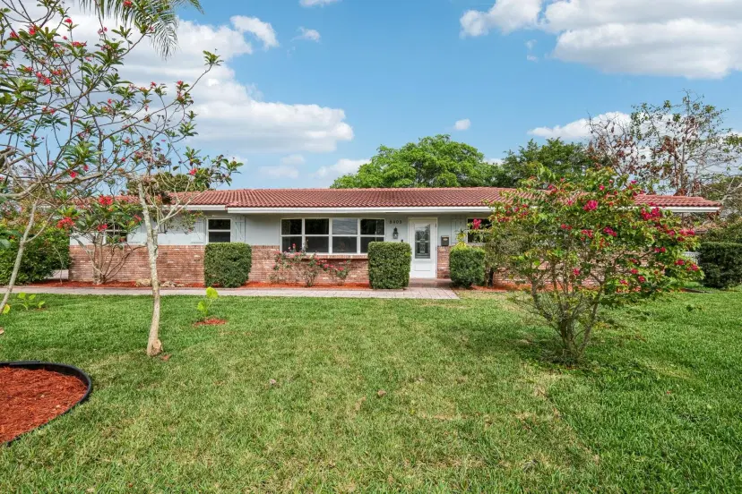 Picture of 8403 NW 38Th St, Coral Springs FL 33065