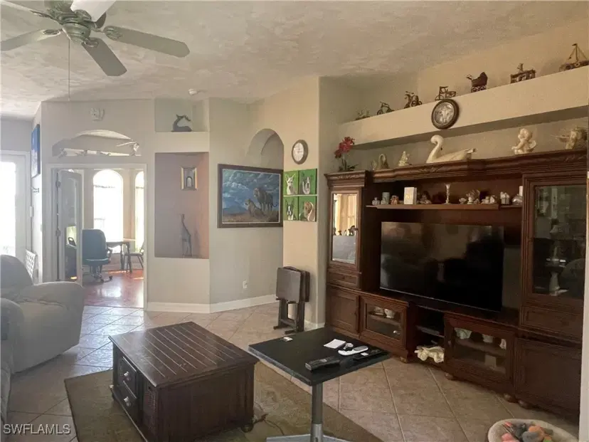 Picture of 213 SW 13Th Ter, Cape Coral FL 33991