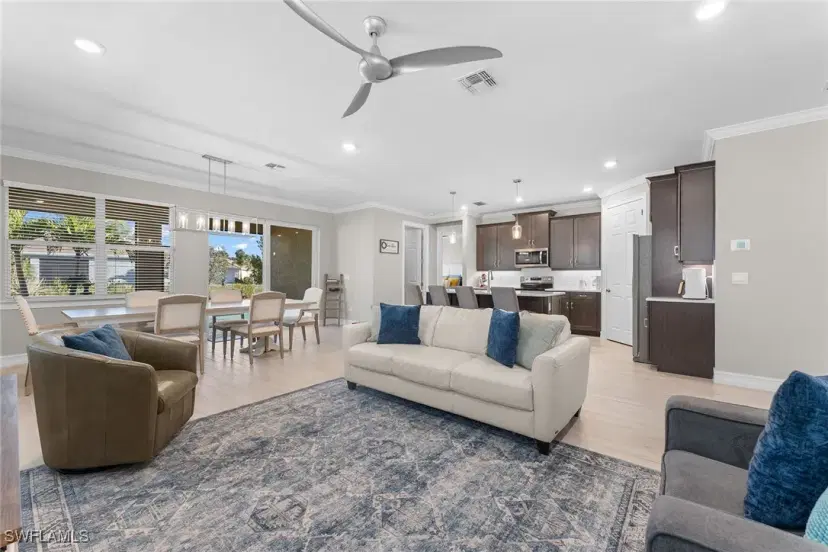 Picture of 345 Deauville Loop, Naples FL 34114
