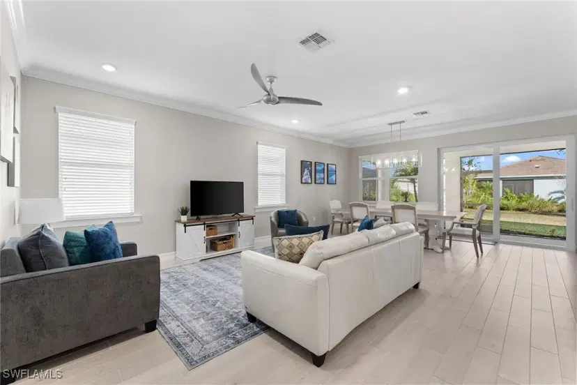 Picture of 345 Deauville Loop, Naples FL 34114