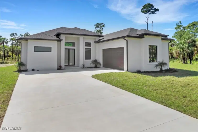 Picture of 2882 34Th Ave Se, Naples FL 34117