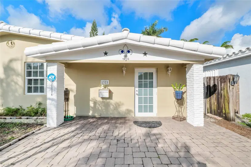 Picture of 1321 NE 16Th Ave, Fort Lauderdale FL 33304