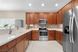 Picture of 9049 Gladiolus Preserve Cir, Fort Myers, FL 33908