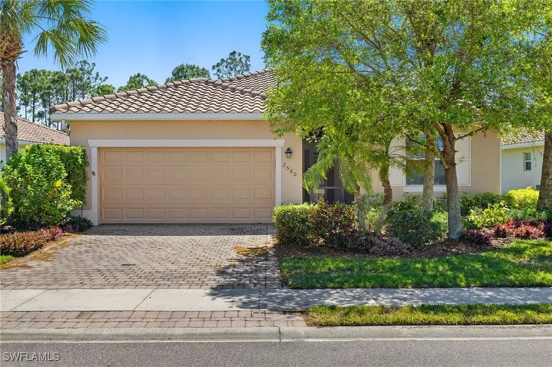 Picture of 2560 Laurentina Ln, Cape Coral, FL 33909