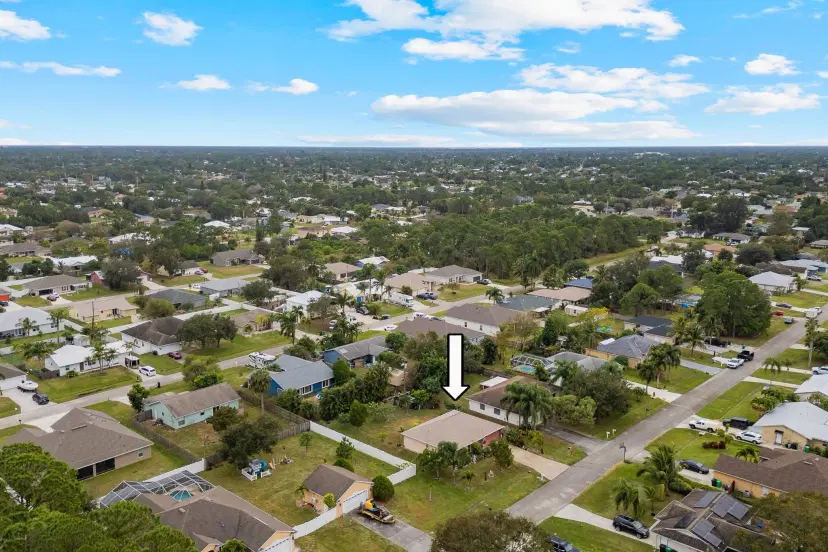 Picture of 1231 SW Byron St, Port St Lucie FL 34983