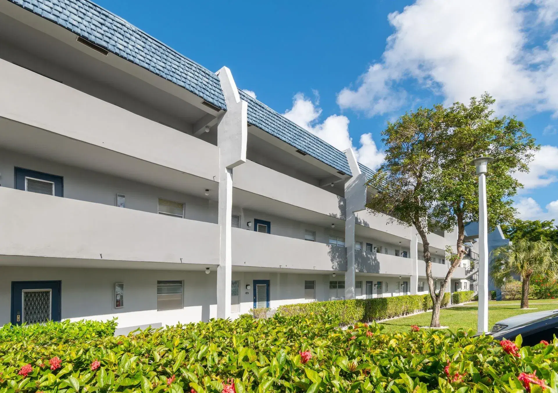 Picture of 7897 Golf Circle Dr 101, Margate, FL 33063
