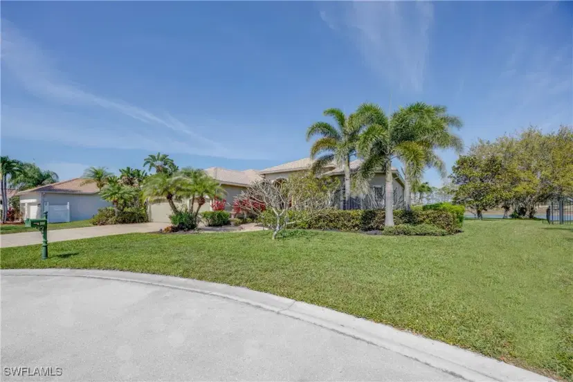 Picture of 1095 Port Orange Way, Naples FL 34120