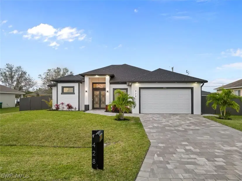 Picture of 428 NE 1St Ave, Cape Coral FL 33909