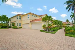 Picture of 1277 Rialto Way 201, Naples, FL 34114