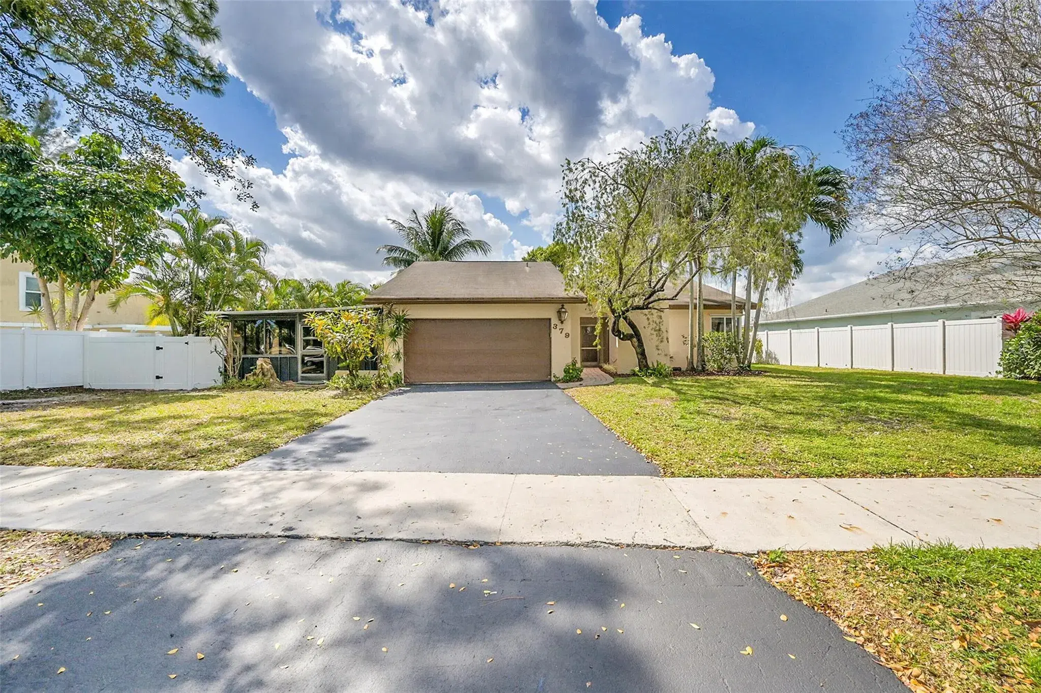 Picture of 379 NW 38Th Way, Deerfield Beach, FL 33442