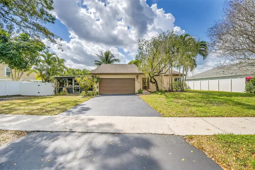 Picture of 379 NW 38Th Way, Deerfield Beach FL 33442