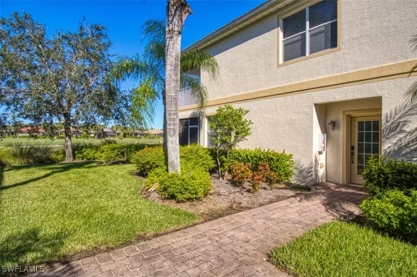 Picture of 3111 Meandering Way 101, Fort Myers FL 33905