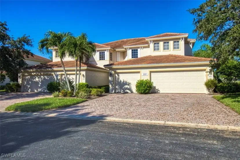 Picture of 3111 Meandering Way 101, Fort Myers FL 33905