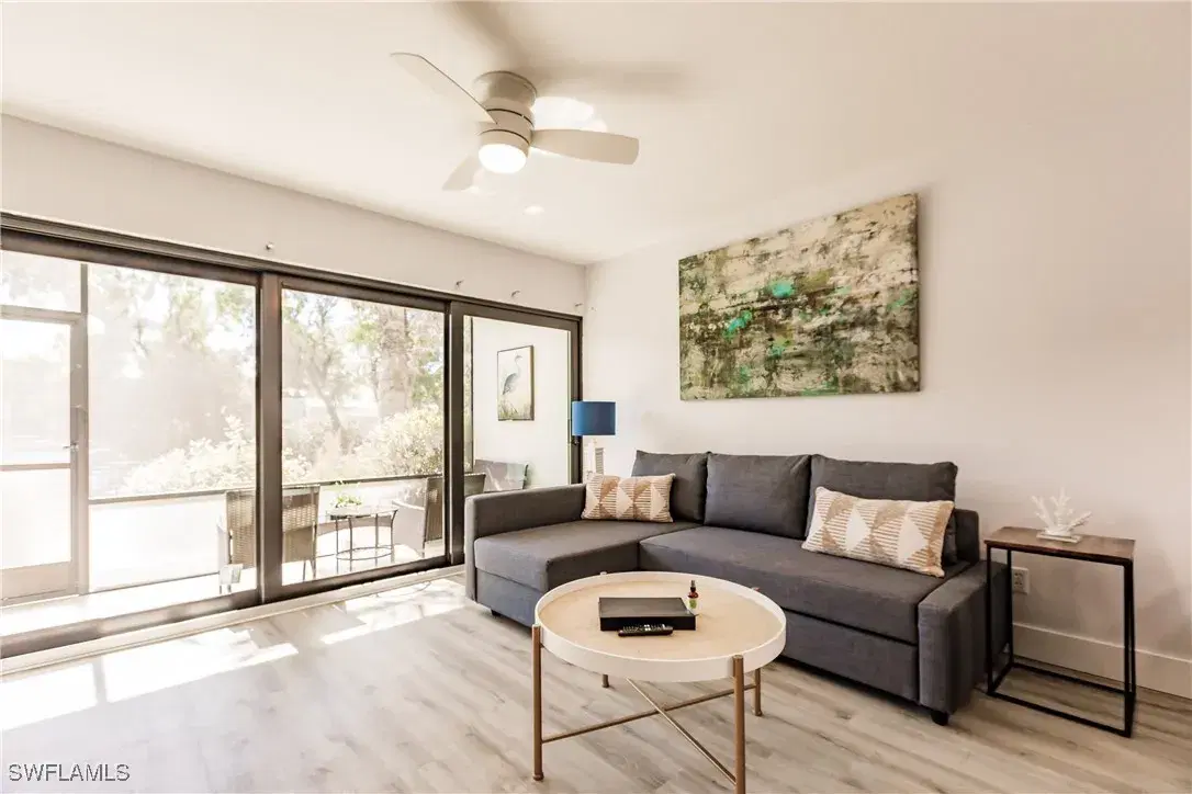 Picture of 600 Neapolitan Way 152, Naples, FL 34103