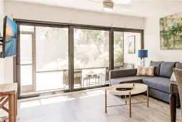 Picture of 600 Neapolitan Way 152, Naples, FL 34103