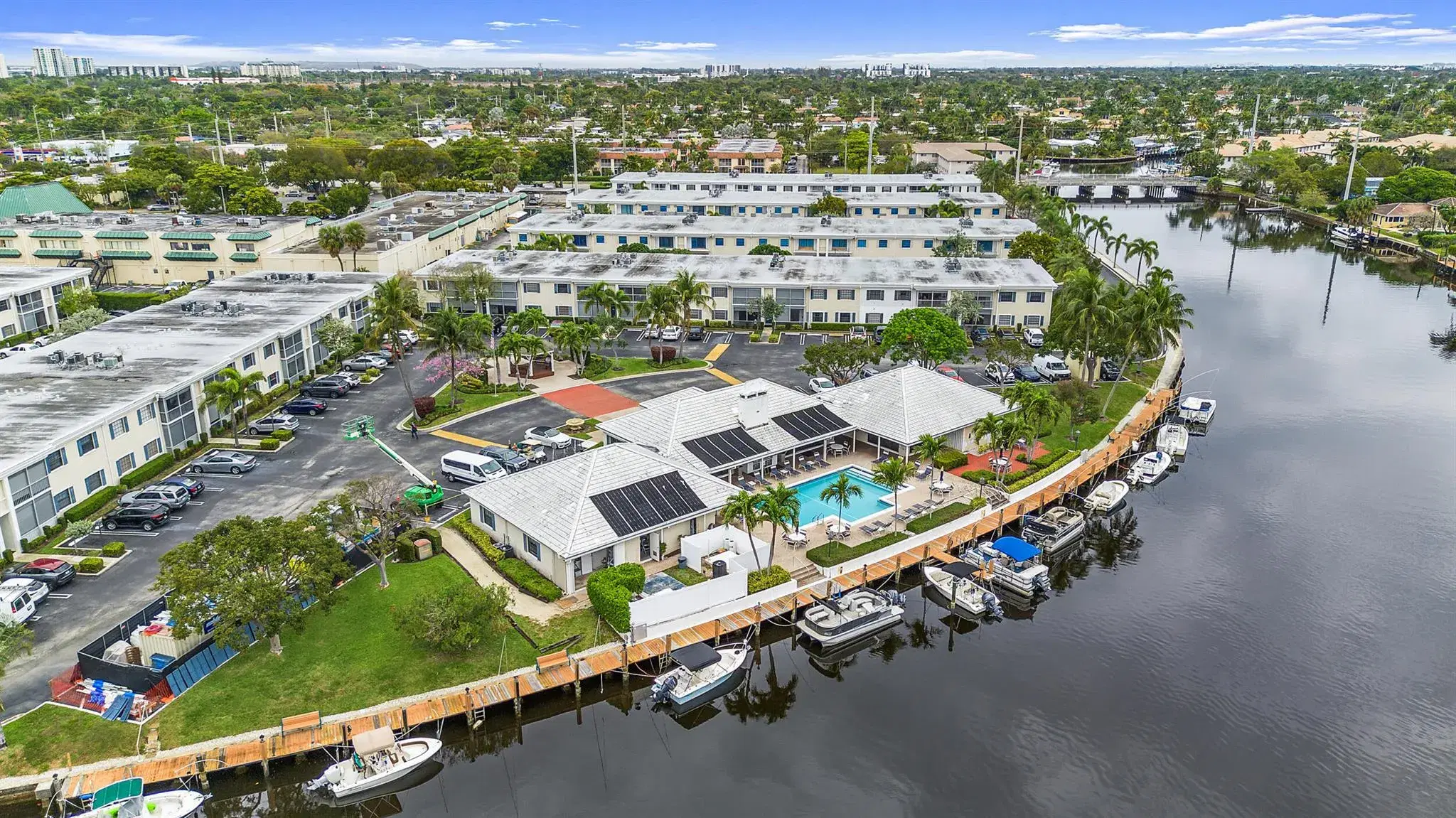 Picture of 180 Cypress Club Drive 813, Pompano Beach, FL 33060